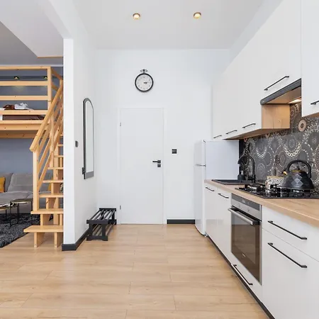 Arianska With Mezzanine Cracow Center By Renters * クラクフ