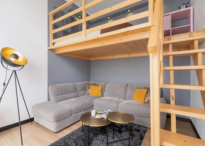 Appartement Arianska With Mezzanine Cracow Center By Renters Cracovie